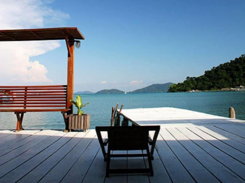 Oceanblue Guesthouse Ко Чанг Экстерьер фото